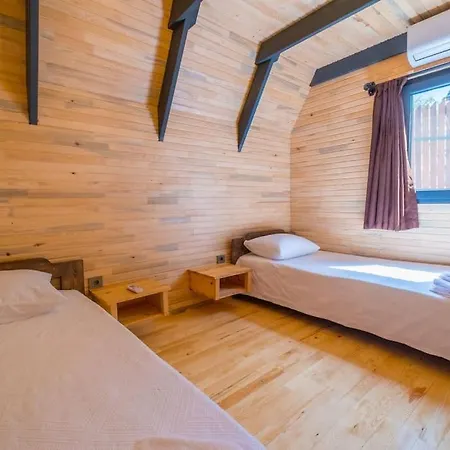 Hidden Bungalow *